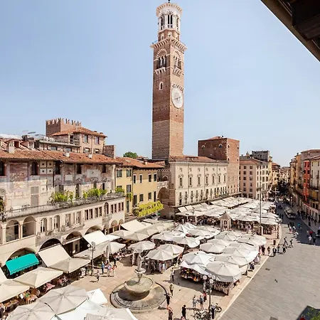 Truly Verona - Delle Erbe suites-2